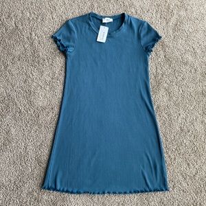 NWT Womens Large Ferne Boutique Teal Dress, very stretchy